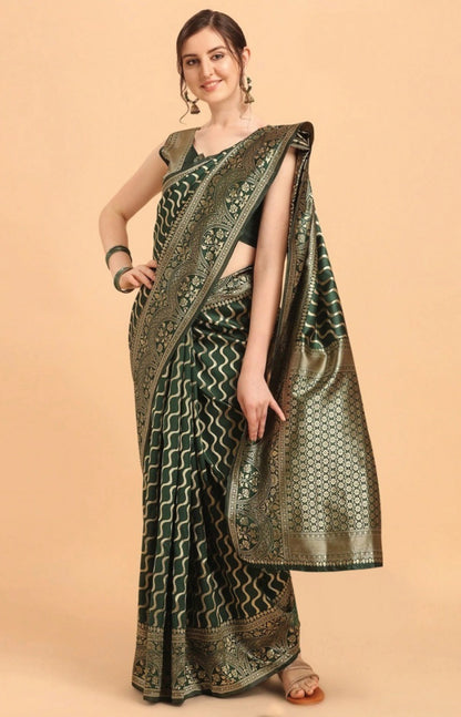 ব্লাউজ পিস সহ সিল্ক শাড়ী