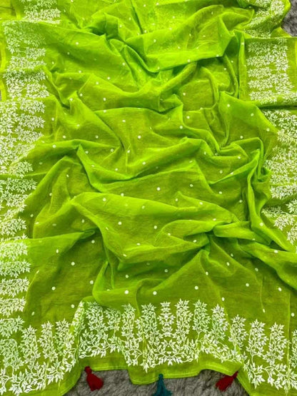 স্কিন প্রিন্ট শাড়ি
