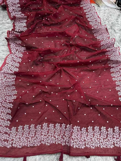স্কিন প্রিন্ট শাড়ি