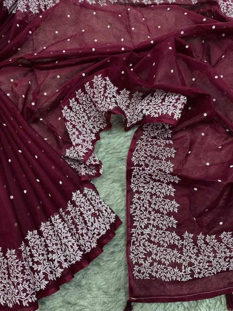স্কিন প্রিন্ট শাড়ি